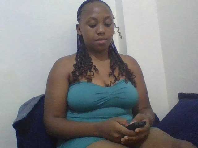 queenT live cam on BongaCams