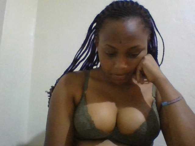 queenT live cam