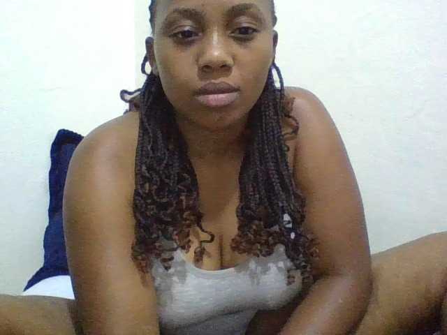 queenT live cam on BongaCams