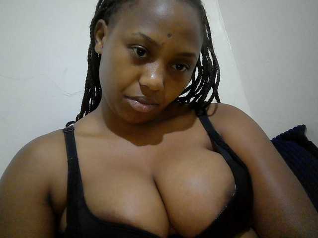 queenT live cam on BongaCams
