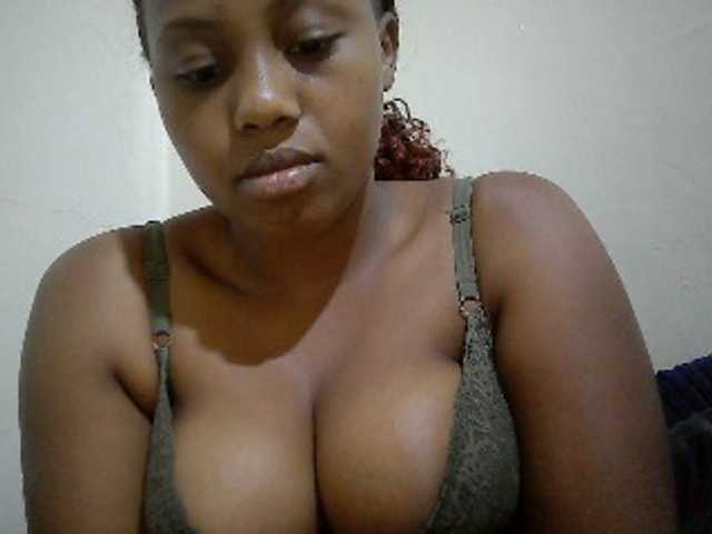 queenT live cam on BongaCams