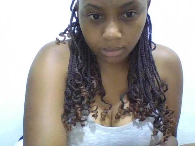 queenT live cam on BongaCams