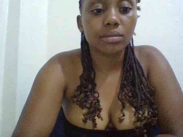 Model: queenT