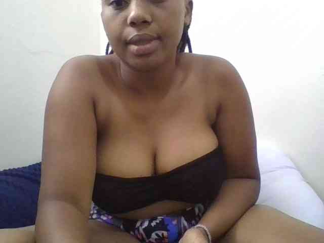 Model: queenT