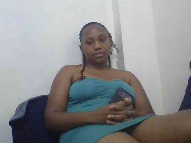 Model: queenT