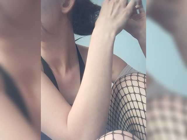 Seksownaczarnulka live cam on BongaCams