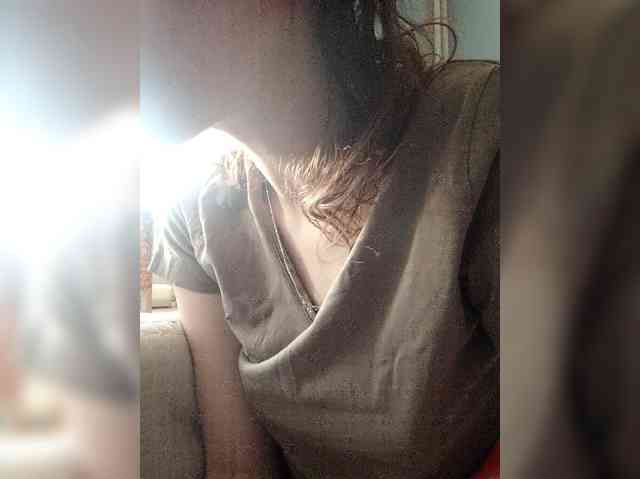 Seksownaczarnulka webcam