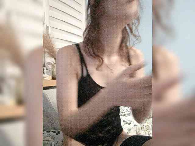 Seksownaczarnulka webcam