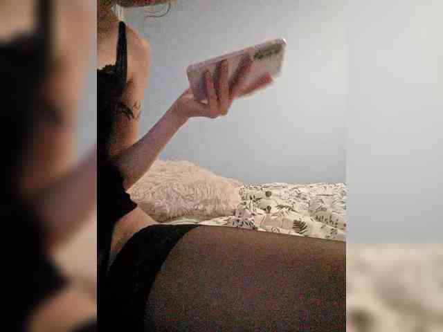 Seksownaczarnulka webcam