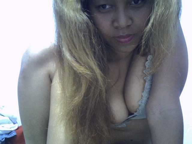 Aryah live cam on BongaCams