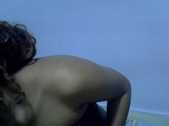 Aryah live cam on BongaCams