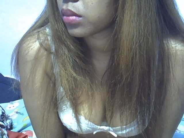Aryah live cam on BongaCams