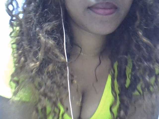 Aryah live cam on BongaCams