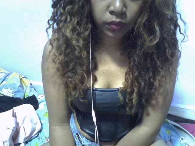 Aryah webcam