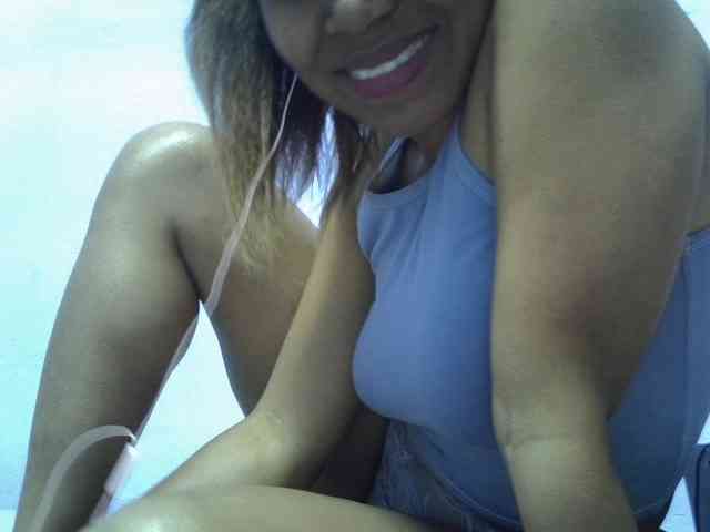 Aryah webcam