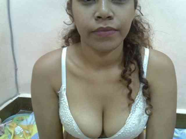 Aryah webcam