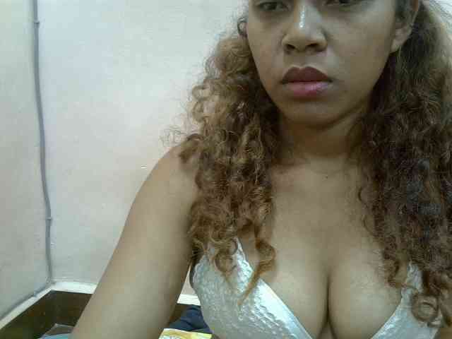 Aryah webcam
