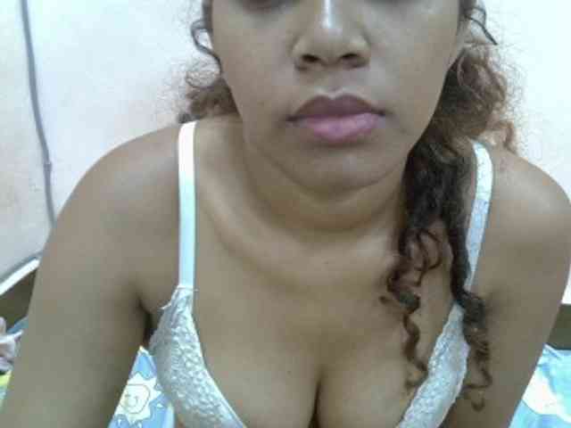 Aryah webcam