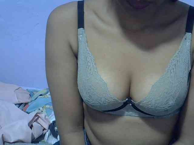 Aryah webcam