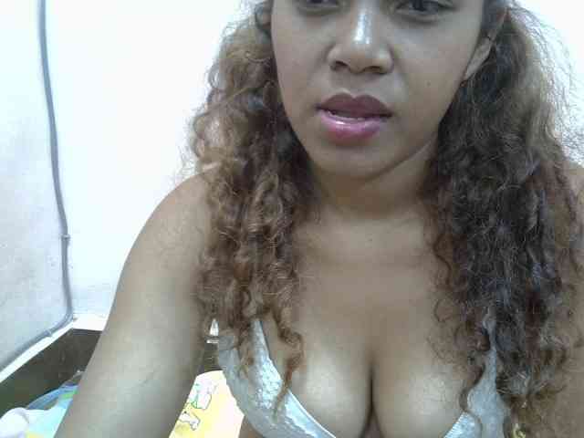 Aryah webcam