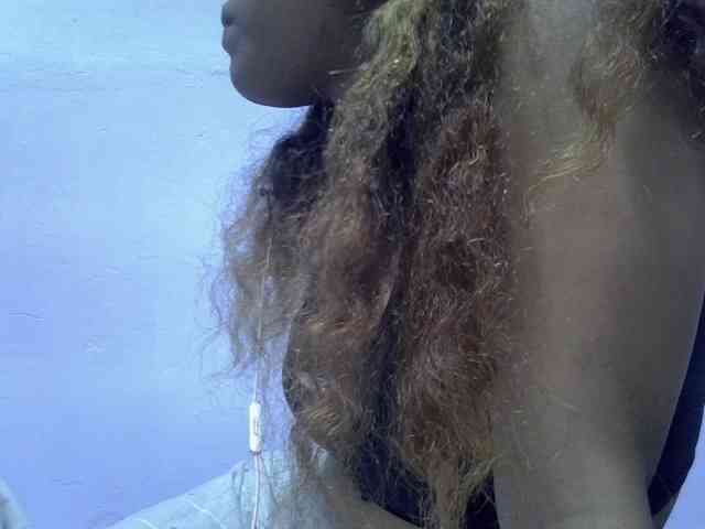 Aryah webcam