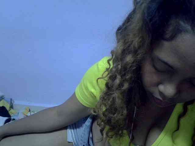 Aryah webcam