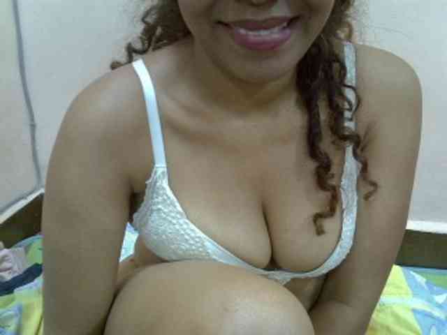 Aryah webcam