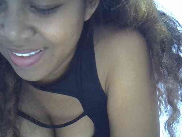 Aryah webcam