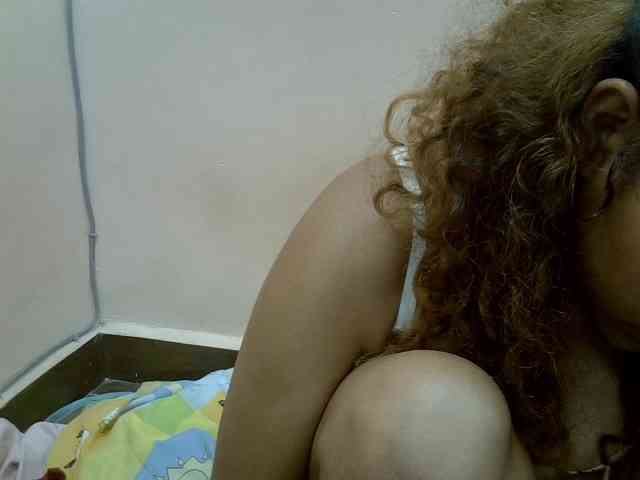 Aryah webcam