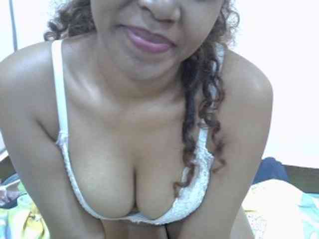 Aryah webcam