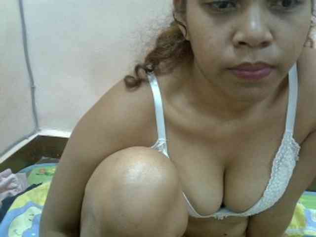 Aryah webcam
