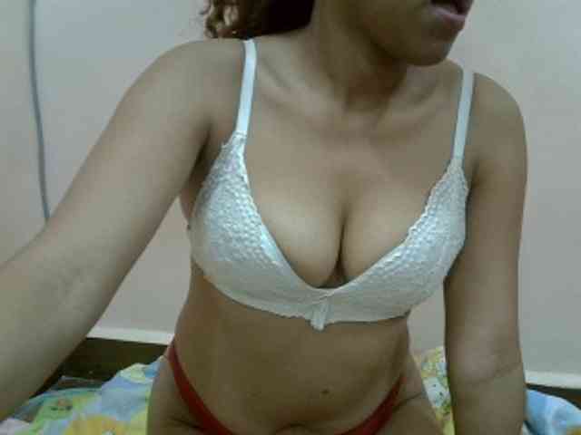 Aryah webcam