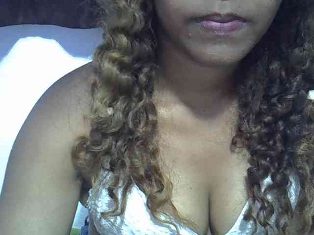 Aryah webcam