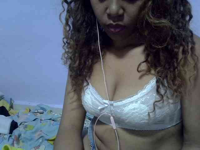 Aryah webcam