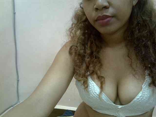 Aryah webcam