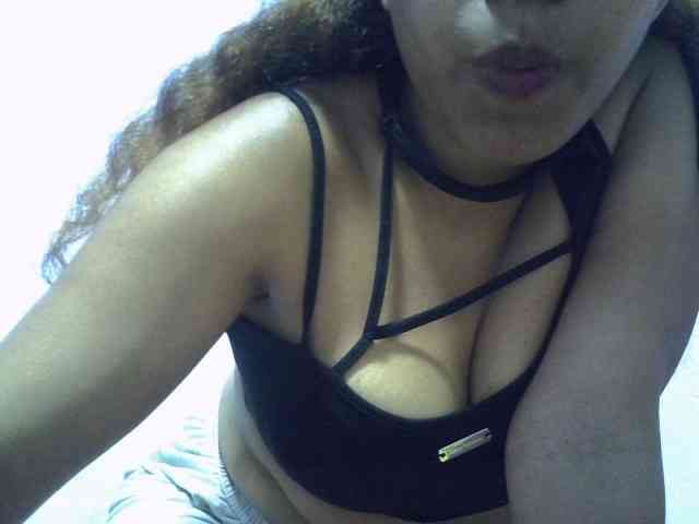 Aryah webcam