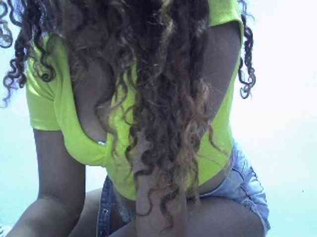 Aryah webcam