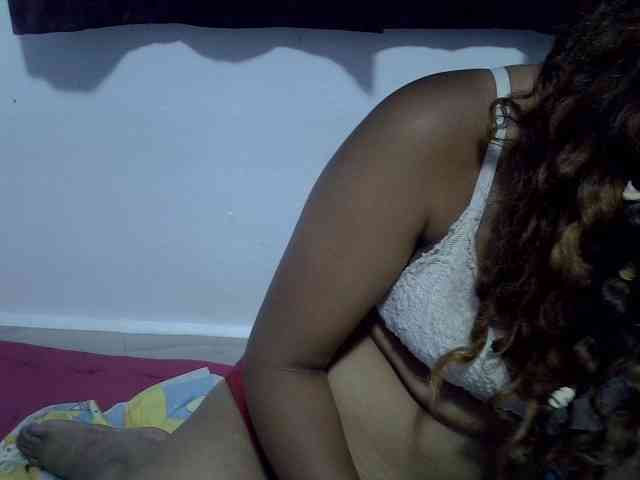 Aryah webcam