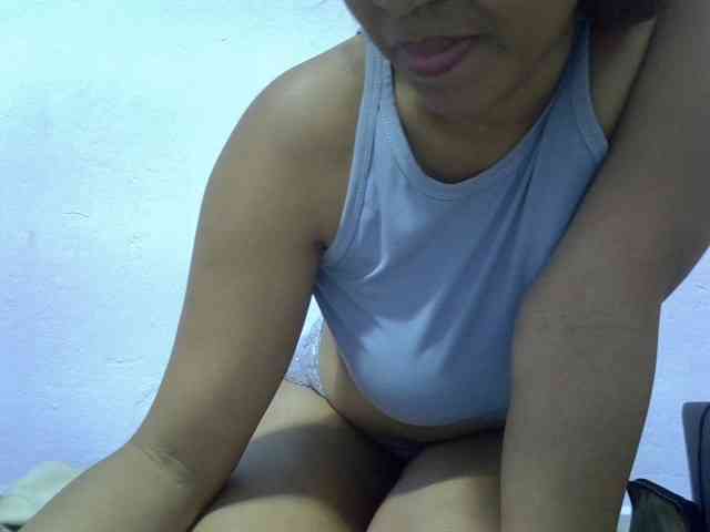 Aryah webcam