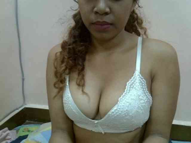 Aryah webcam