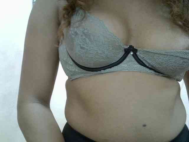 Aryah webcam