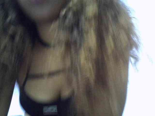 Aryah webcam