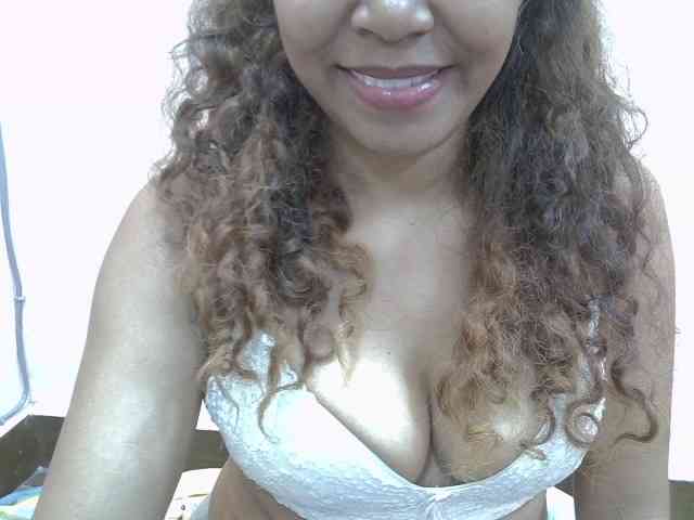 Aryah webcam