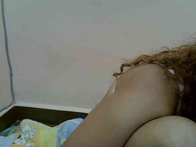 Aryah webcam