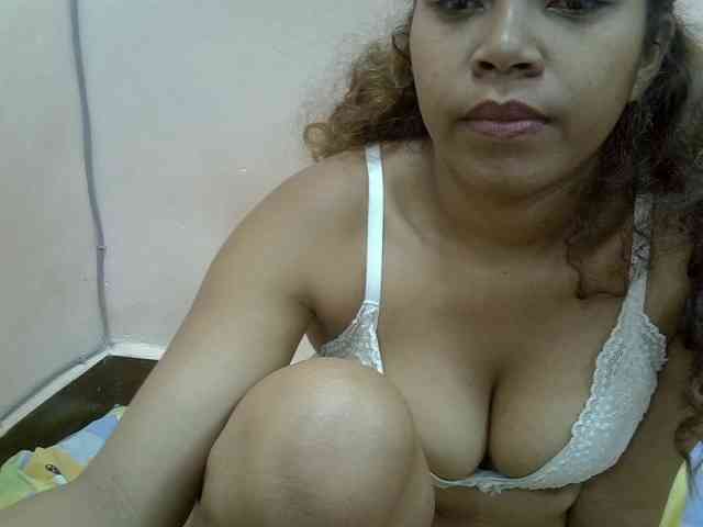 Aryah webcam
