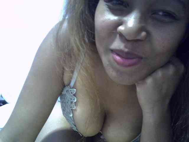 Aryah webcam