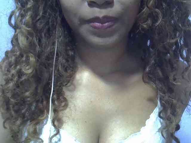 Aryah webcam