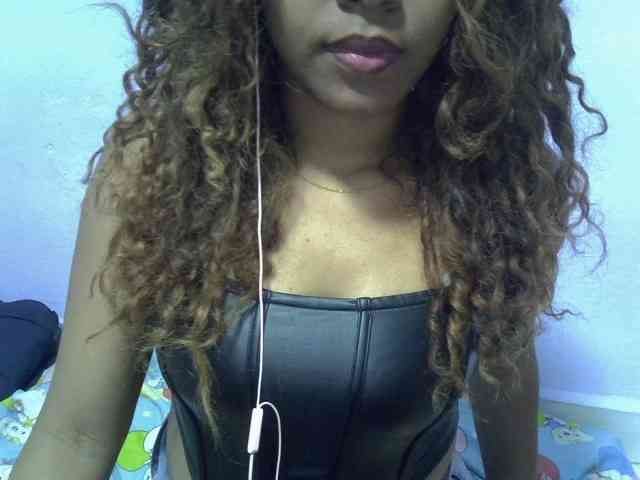 Aryah webcam