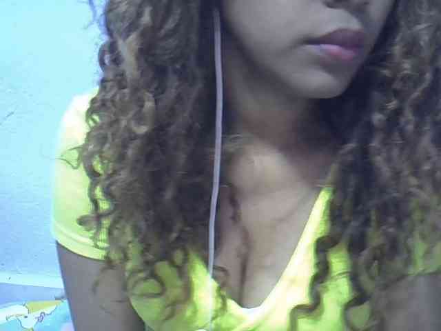 Aryah webcam