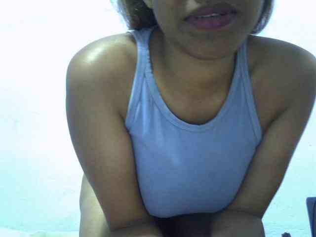 Aryah webcam